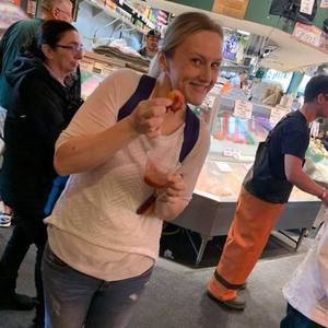 Meet your Posher, Crystal